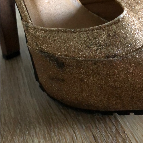 Gold Sparkly Heels - Picture 6 of 6